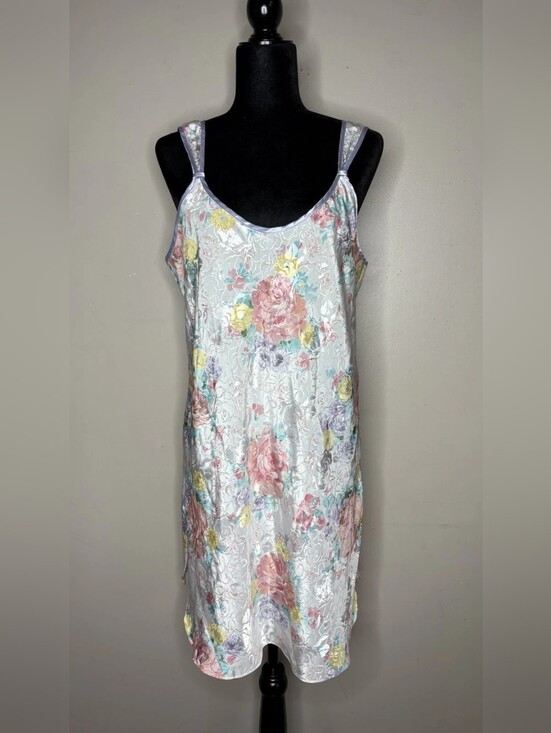 Dresses & Skirts - Floral Satin Slip Dress in Pastel Rose and Mint